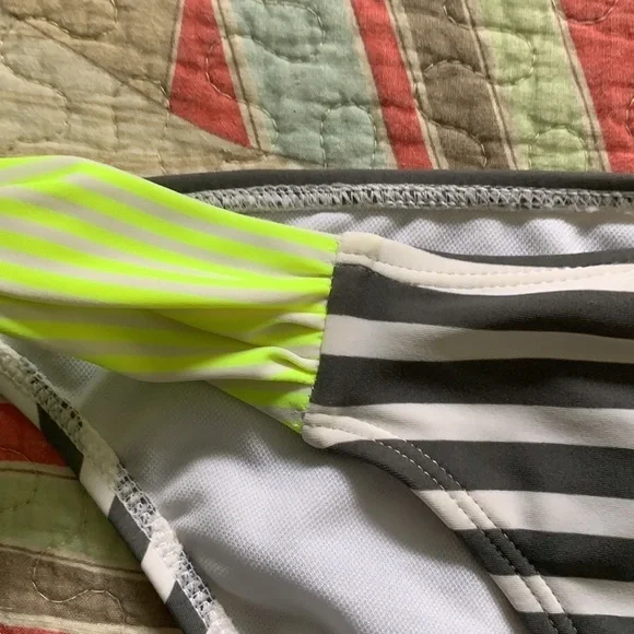 Hot Water Bikini Bottoms, Gray & White striped with Neon Yellow sides, Sz L - Picture 2 of 5